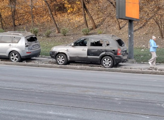 Kiyevə raket hücumu zamanı Azərbaycanın Ukraynadakı səfirliyinə ciddi ziyan dəyib, yaralanan yoxdur