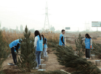 Heydər Əliyev Fondunun vitse-prezidenti Leyla Əliyeva Mingəçevirdə ekoloji aksiyalarda iştirak edib