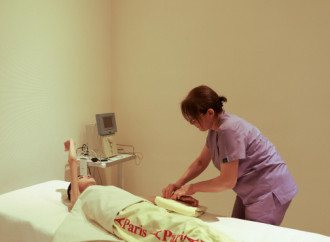 Leyla Əliyeva Mingəçevirdə şəhid ailəsini ziyarət edib, bir sıra sosial müəssisələrlə tanış olub