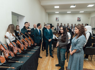 Leyla Əliyeva Mingəçevirdə şəhid ailəsini ziyarət edib, bir sıra sosial müəssisələrlə tanış olub