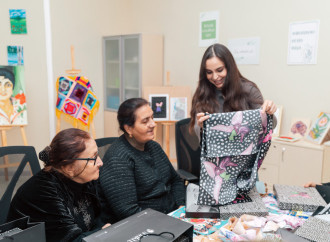 Leyla Əliyeva Mingəçevirdə şəhid ailəsini ziyarət edib, bir sıra sosial müəssisələrlə tanış olub