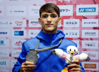 Azərbaycanın idman tarixində ilk deflimpiya medalı