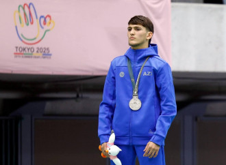 Azərbaycanın idman tarixində ilk deflimpiya medalı