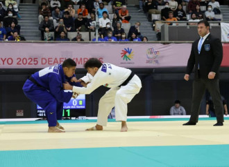 Azərbaycanın idman tarixində ilk deflimpiya medalı