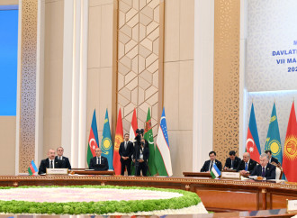 Prezident İlham Əliyev Mərkəzi Asiya Dövlət Başçılarının 7-ci Məşvərət Görüşünün iclasında çıxış edib (YENİLƏNİB-2) (FOTO)