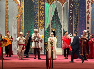 Türkmənistanda Üzeyir Hacıbəylinin operettası böyük rəğbətlə qarşılanıb