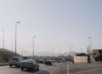 Şəhər şosesində xüsusi hərəkət zolağı təşkil edilir