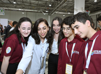 Heydər Əliyev Fondunun vitse-prezidenti Leyla Əliyeva Beynəlxalq STEAM Azərbaycan Festivalını ziyarət edib