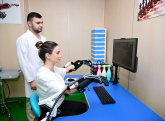 Yeni Klinikada Yeni Robotik Reabilitasiya və Sümük İliyi Transplantasiyası mərkəzlərinin açılış mərasimi olub