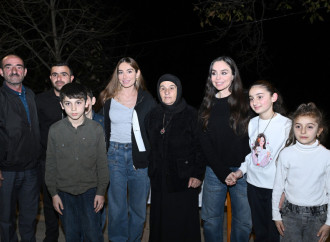 Leyla Əliyeva və Arzu Əliyeva Astarada Pəncəli Teymurovun ailəsini ziyarət ediblər