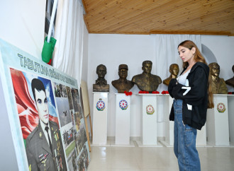 Leyla Əliyeva və Arzu Əliyeva Astarada Pəncəli Teymurovun ailəsini ziyarət ediblər