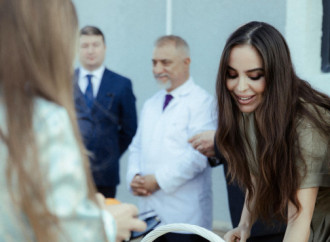 Leyla Əliyeva və Alena Əliyeva Lənkəran Dövlət Universitetinin nəzdində yaradılmış Baytarlıq Klinikası ilə tanış olublar