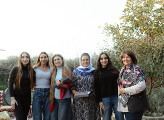 Leyla Əliyeva, Arzu Əliyeva və Alena Əliyeva Lənkəranda fermer təsərrüfatı ilə tanış olublar