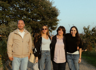 Leyla Əliyeva, Arzu Əliyeva və Alena Əliyeva Lənkəranda fermer təsərrüfatı ilə tanış olublar