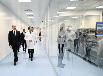 Prezident İlham Əliyev dərman preparatları istehsalı müəssisəsinin açılışında iştirak edib