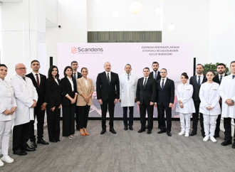 Prezident İlham Əliyev dərman preparatları istehsalı müəssisəsinin açılışında iştirak edib