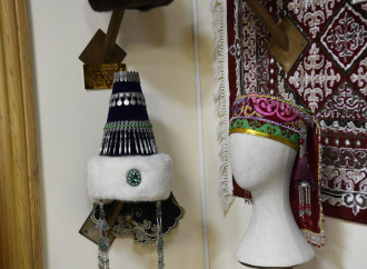 Astanada İncəsənət Muzeyinin təntənəli açılışı və ustad sənətkarların hazırladığı musiqi alətlərinin rəsmi təqdimatı keçirilib