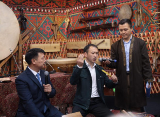 Astanada İncəsənət Muzeyinin təntənəli açılışı və ustad sənətkarların hazırladığı musiqi alətlərinin rəsmi təqdimatı keçirilib