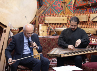 Astanada İncəsənət Muzeyinin təntənəli açılışı və ustad sənətkarların hazırladığı musiqi alətlərinin rəsmi təqdimatı keçirilib
