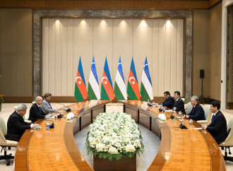 Şavkat Mirziyoyev Pərviz Şahbazovu qəbul edib