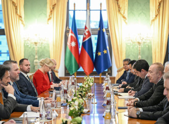 Bratislavada Prezident İlham Əliyevin Slovakiya Prezidenti ilə geniş tərkibdə görüşü olub