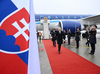 Prezident İlham Əliyev Slovakiyaya rəsmi səfərə gəlib