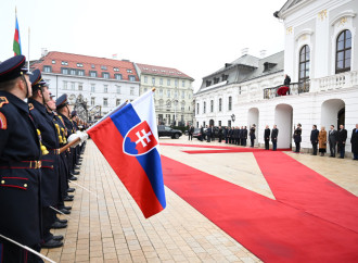 Prezident İlham Əliyevin Bratislavada rəsmi qarşılanma mərasimi olub