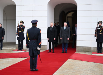 Prezident İlham Əliyevin Bratislavada rəsmi qarşılanma mərasimi olub