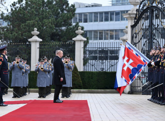 Prezident İlham Əliyevin Bratislavada rəsmi qarşılanma mərasimi olub