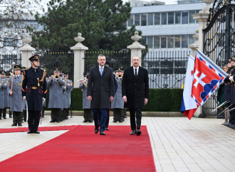 Prezident İlham Əliyevin Bratislavada rəsmi qarşılanma mərasimi olub