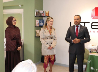 Səyyah-yazıçı İradə Qədirovanın yeni kitabının təqdimatı keçirilib