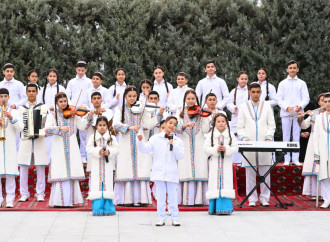 Heydər Əliyev Fondunun vitse-prezidenti Leyla Əliyeva Türkmənistanda Qayğıya ehtiyacı olan uşaqlara yardım üzrə xeyriyyə Fondunun Avaza filialının açılış mərasimində iştirak edib