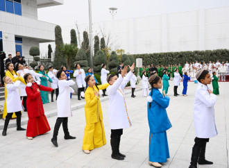 Heydər Əliyev Fondunun vitse-prezidenti Leyla Əliyeva Türkmənistanda Qayğıya ehtiyacı olan uşaqlara yardım üzrə xeyriyyə Fondunun Avaza filialının açılış mərasimində iştirak edib