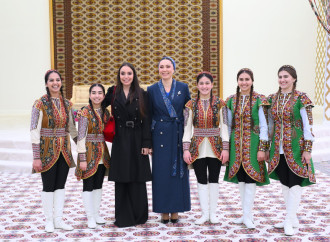 Heydər Əliyev Fondunun vitse-prezidenti Leyla Əliyeva Türkmənistan milli mətbəxinə həsr olunan sərgidə iştirak edib