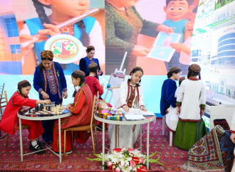 Heydər Əliyev Fondunun vitse-prezidenti Leyla Əliyeva Türkmənistanda beynəlxalq konfransda iştirak edib