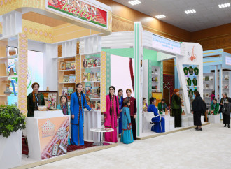 Heydər Əliyev Fondunun vitse-prezidenti Leyla Əliyeva Türkmənistanda beynəlxalq konfransda iştirak edib