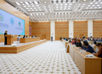 Heydər Əliyev Fondunun vitse-prezidenti Leyla Əliyeva Türkmənistanda beynəlxalq konfransda iştirak edib