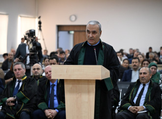 Ermənistan vətəndaşlarının məhkəməsində təqsirləndirilən şəxslərə son söz verilib