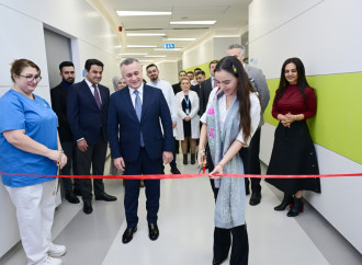 Heydər Əliyev Fondunun vitse-prezidenti Leyla Əliyeva Liv Bona Dea Hospitalında Sümük iliyi nəqli mərkəzinin açılış mərasimində iştirak edib