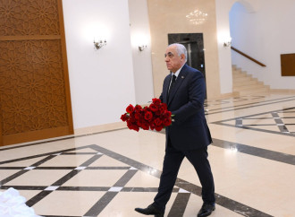 Baş nazir Əli Əsədov Türkmənistanda Ümummilli Lider Heydər Əliyevin xatirəsini yad edib