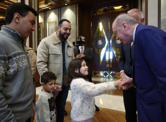 Ərdoğan Qəzzada həlak olan Hind Rəcəbin ailəsi ilə görüşüb