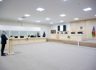 Ruben Vardanyanın məhkəməsində prokuror çıxış edib, təqsirləndirilən şəxsin ömürlük azadlıqdan məhrum olunmasını təklif edib