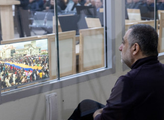 Ruben Vardanyanın məhkəməsində prokuror çıxış edib, təqsirləndirilən şəxsin ömürlük azadlıqdan məhrum olunmasını təklif edib