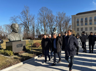Özbəkistan nümayəndə heyəti Şuşa şəhəri ilə tanış olub