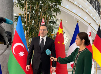 Qismət Gözəlov Qurbanqulu Berdiməhəmmədovun Azərbaycan dilinə tərcümə edilən kitabının təqdimatında çıxış edib