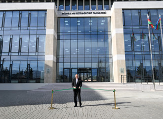 Prezident İlham Əliyev Qarabağ Universitetinin Biznes və iqtisadiyyat fakültəsinin binasının açılışında iştirak edib