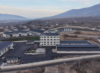 Prezident İlham Əliyev Xocalının Ballıca kəndində ofis mebelləri və mebel aksesuarlarının istehsalı müəssisəsinin açılışında iştirak edib