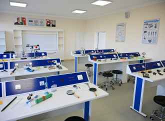 Prezident İlham Əliyev Kərkicahan qəsəbə 1 nömrəli tam orta məktəbin binasının əsaslı təmirdən sonra açılışında iştirak edib