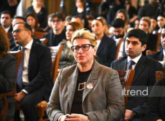 AZAL-ın Qazaxıstanda qəzaya uğrayan təyyarəsinə həsr olunmuş poçt markası təqdim olunub