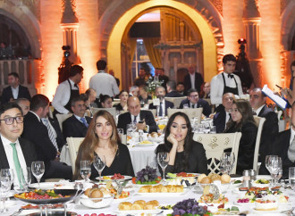 Heydər Əliyev Fondunun vitse-prezidenti Leyla Əliyeva və Bakı Media Mərkəzinin rəhbəri Arzu Əliyeva ilin idman yekunları ilə bağlı qala mərasimində iştirak ediblər